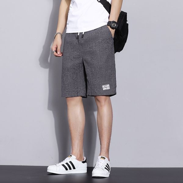 2021 summer new youth loose thin shorts men's fashion brand capris sports beach pants, White;black
2021 summer new youth loose thin shorts men's fashion brand capris sports beach pants, White;black