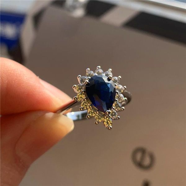 luxury female blue crystal stone jewelry charm silver color wedding rings for women classic water drop zircon engagement ring, Slivery;golden
luxury female blue crystal stone jewelry charm silver color wedding rings for women classic water drop zircon engagement ring, Slivery;golden
