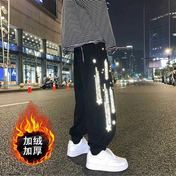 autumn and winter plus velvet thick trousers reflective star sweatpants male korean casual students loose harem pants hip-hop 210526, Black;white
autumn and winter plus velvet thick trousers reflective star sweatpants male korean casual students loose harem pants hip-hop 210526, Black;white