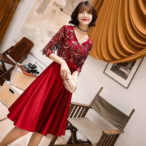 casual dresses 2021 chinese style elegant a-line tassel evening dress toast clothing party vestido de festa, Black;gray
casual dresses 2021 chinese style elegant a-line tassel evening dress toast clothing party vestido de festa, Black;gray