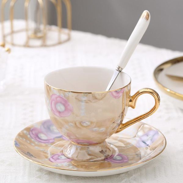 mugs luxury bone china european coffee cup and saucer set english ceramic afternoon with leopard-print spoon
mugs luxury bone china european coffee cup and saucer set english ceramic afternoon with leopard-print spoon