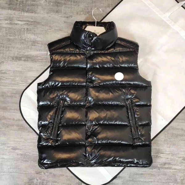men's vests mens down designer vests luxury flocking badge women black vest size1-5 82ni, Black;white
men's vests mens down designer vests luxury flocking badge women black vest size1-5 82ni, Black;white