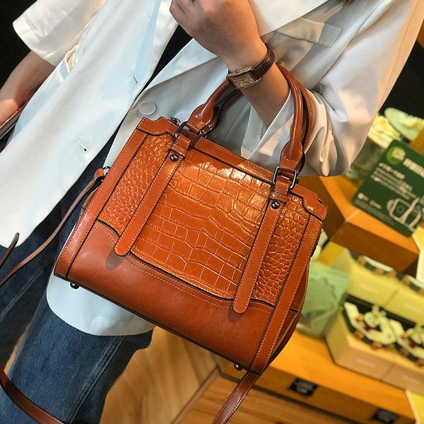 evening bags 2021 bag de luxe femme fashion shoulder handbags for women designer handbag women's leathe trend crossbody elegant
evening bags 2021 bag de luxe femme fashion shoulder handbags for women designer handbag women's leathe trend crossbody elegant