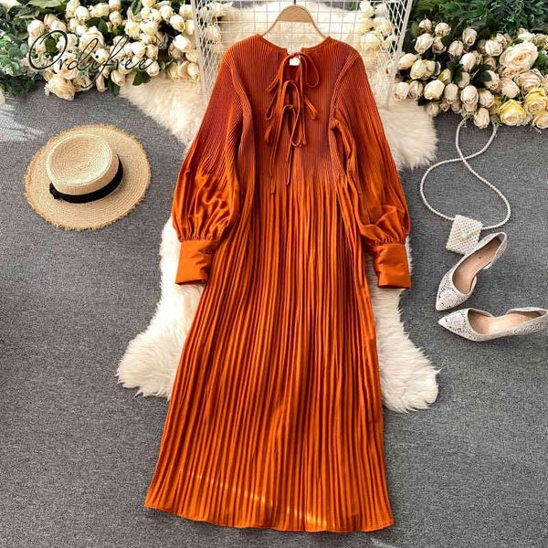 summer women maxi chiffon sleeve lace up loose vocation long pleated dress 210415, Black;gray
summer women maxi chiffon sleeve lace up loose vocation long pleated dress 210415, Black;gray