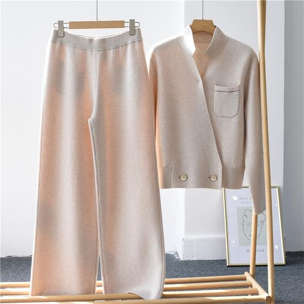 cashmere suit sweater ~ customer yarn knitting four flat thickened warm women's wide leg pants two piece, White
cashmere suit sweater ~ customer yarn knitting four flat thickened warm women's wide leg pants two piece, White