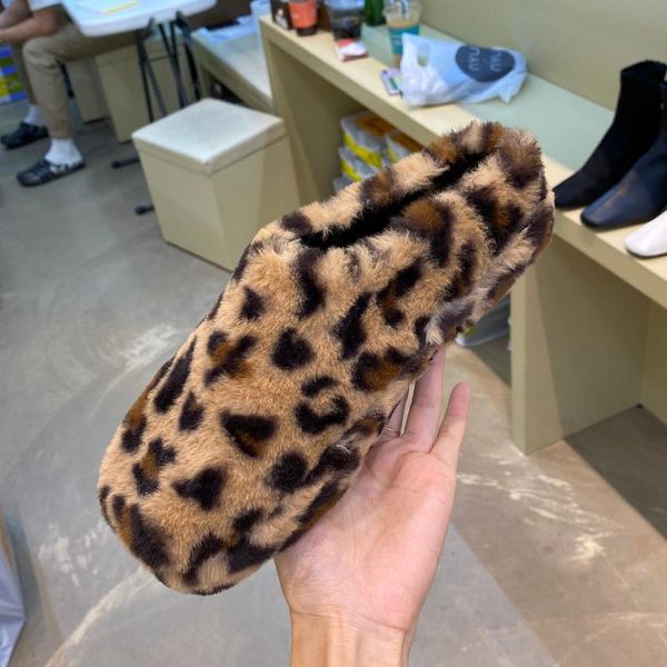 womens round toe leopard furry fur mixed colors slipper mules pumps low heel slip on shoes 3colors 2021 slippers, Black
womens round toe leopard furry fur mixed colors slipper mules pumps low heel slip on shoes 3colors 2021 slippers, Black
