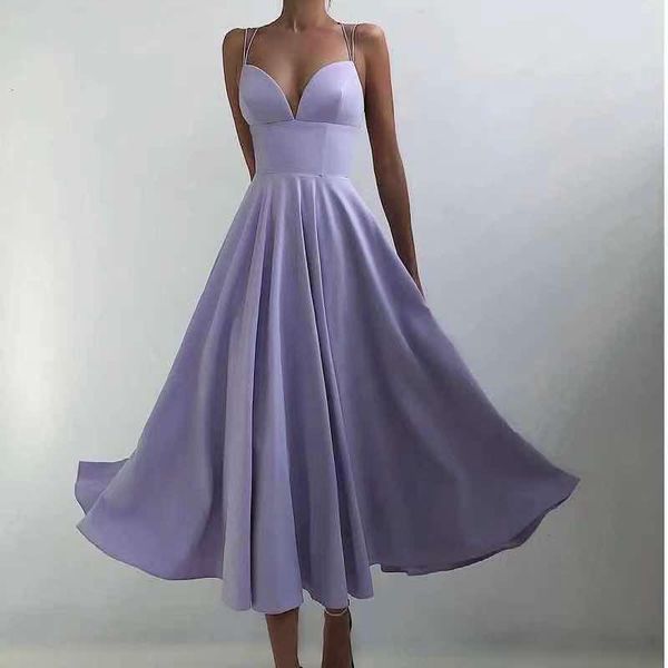 women's swimwear 2021 summer temperament sling dress women pure color simple waist slimming long skirt, White;black
women's swimwear 2021 summer temperament sling dress women pure color simple waist slimming long skirt, White;black