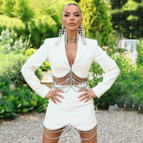 two piece dress women fashion celebrity black white shining beads lady set pieces solid color short strappy suit irregular pleated skirt
two piece dress women fashion celebrity black white shining beads lady set pieces solid color short strappy suit irregular pleated skirt