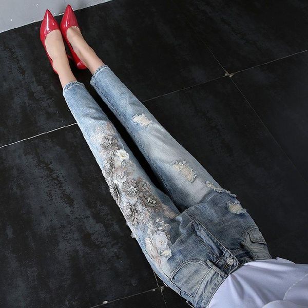 women's jeans 2021 fashion style women chic floral embroidery skinny pencil pants ladies softener washed ripped denim trousers n117, Blue
women's jeans 2021 fashion style women chic floral embroidery skinny pencil pants ladies softener washed ripped denim trousers n117, Blue
