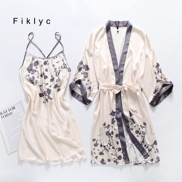 women's sleepwear fiklyc 2pieces robe gown pijamas sets femme summer satin conjuntos de mujer ensemble 2 pièces sexi nightwear, Black;red
women's sleepwear fiklyc 2pieces robe gown pijamas sets femme summer satin conjuntos de mujer ensemble 2 pièces sexi nightwear, Black;red