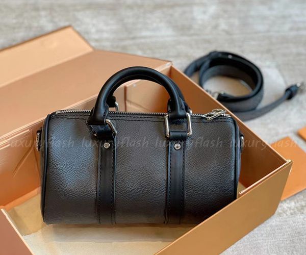 men designer crossbody bags messenger xs pillow bag fashion womens shouler luxurys 2022 black travel handbag handle purses
men designer crossbody bags messenger xs pillow bag fashion womens shouler luxurys 2022 black travel handbag handle purses