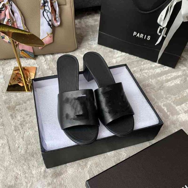 sandals 2022 women sandals pearl crystal outer wear women's summer fashion shoe style thick heel trend slippers size 35-41 9et9, Black
sandals 2022 women sandals pearl crystal outer wear women's summer fashion shoe style thick heel trend slippers size 35-41 9et9, Black