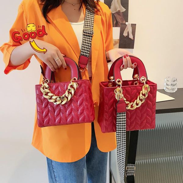 evening bags dress totes women's handbag luxury crossbody for women 2021 chain stylish lady messenger bag wide straps shoulder
evening bags dress totes women's handbag luxury crossbody for women 2021 chain stylish lady messenger bag wide straps shoulder