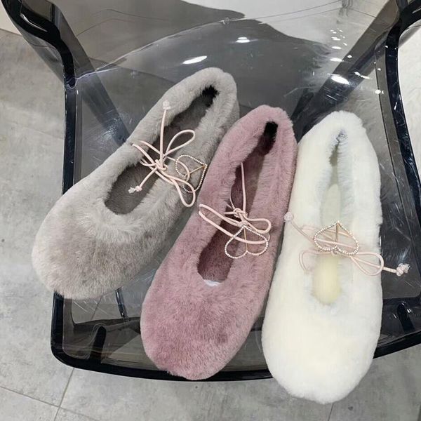 slippers hairy shoes women's winter wear style ribbon ballet one-step flat-bottomed cotton plus velvet sheepskin hair, Black
slippers hairy shoes women's winter wear style ribbon ballet one-step flat-bottomed cotton plus velvet sheepskin hair, Black