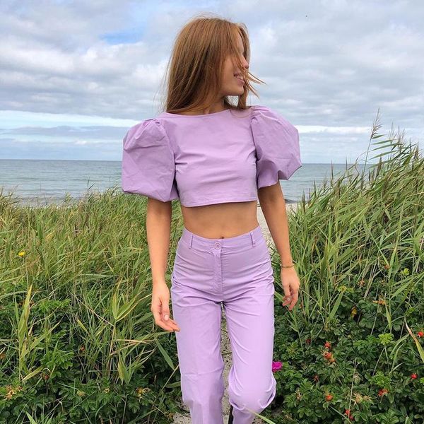 women's t-shirt 2021 spring ins solid color round neck lantern sleeve navel fashion short open back, White
women's t-shirt 2021 spring ins solid color round neck lantern sleeve navel fashion short open back, White