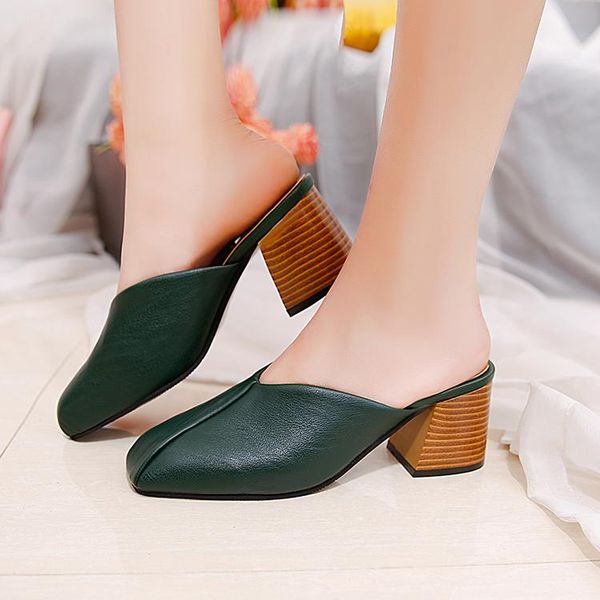 slippers retro square head fashion thickening baotou half wear-resistant high heel wild comfortable, Black
slippers retro square head fashion thickening baotou half wear-resistant high heel wild comfortable, Black
