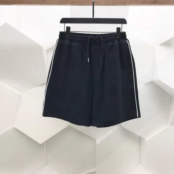 fashion outlet 21ss chrome fengchao brand summer we11 letter embroidered casual shorts with wide leg capris for men and women, White;black
fashion outlet 21ss chrome fengchao brand summer we11 letter embroidered casual shorts with wide leg capris for men and women, White;black