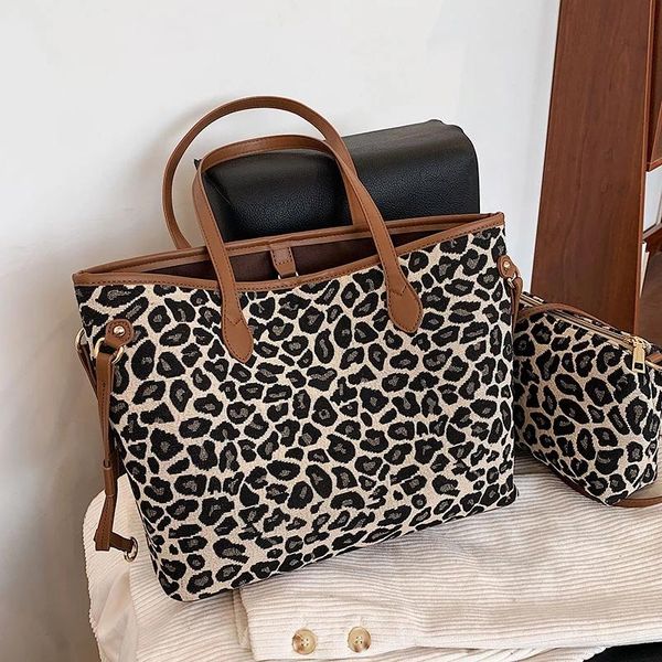 evening bags high capacity big leopard shoulder for women 2021 pu leather women's winter trending handbags purses
evening bags high capacity big leopard shoulder for women 2021 pu leather women's winter trending handbags purses