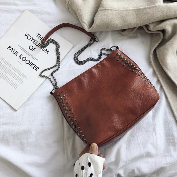 sell pu leather bag for women handbag large capacity lady shoulder crossbody elegant messenger bags
sell pu leather bag for women handbag large capacity lady shoulder crossbody elegant messenger bags
