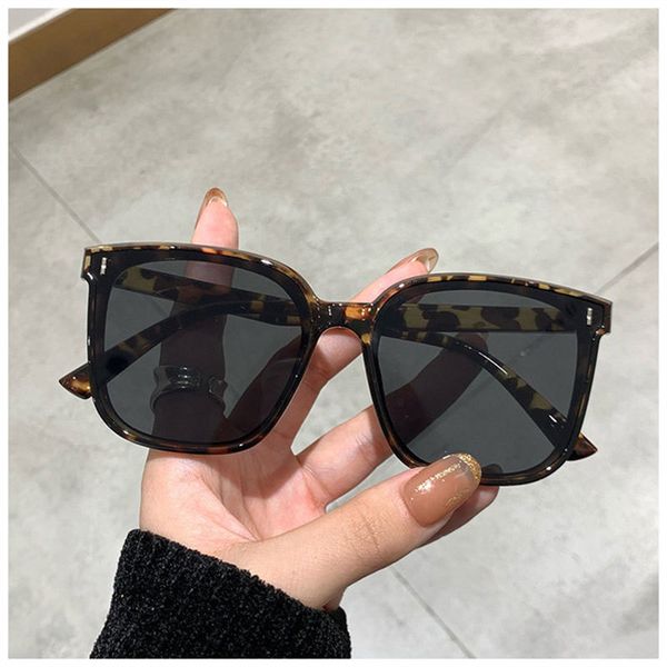 luxury designer sunglasses 2021 classic vintage square women oversized men retro black sun glasses goggle oculos uv400, White;black
luxury designer sunglasses 2021 classic vintage square women oversized men retro black sun glasses goggle oculos uv400, White;black