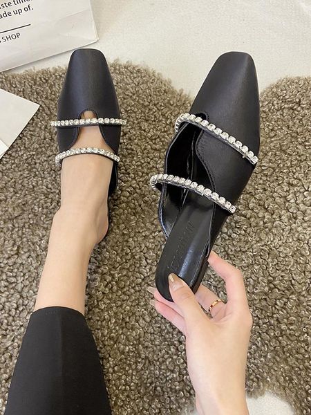 temperament ladies slippers, summer styles, elegant fashion, rhinestone baotou flat bottom muller exquisite. slippers, Black
temperament ladies slippers, summer styles, elegant fashion, rhinestone baotou flat bottom muller exquisite. slippers, Black