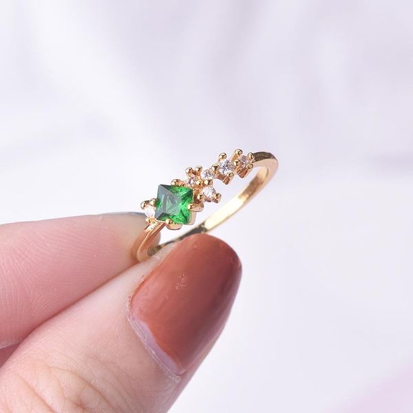 cluster rings fashion 925 silver jewelry accessories with emerald zircon gemstone gold color finger ring for women wedding promise party, Golden;silver
cluster rings fashion 925 silver jewelry accessories with emerald zircon gemstone gold color finger ring for women wedding promise party, Golden;silver