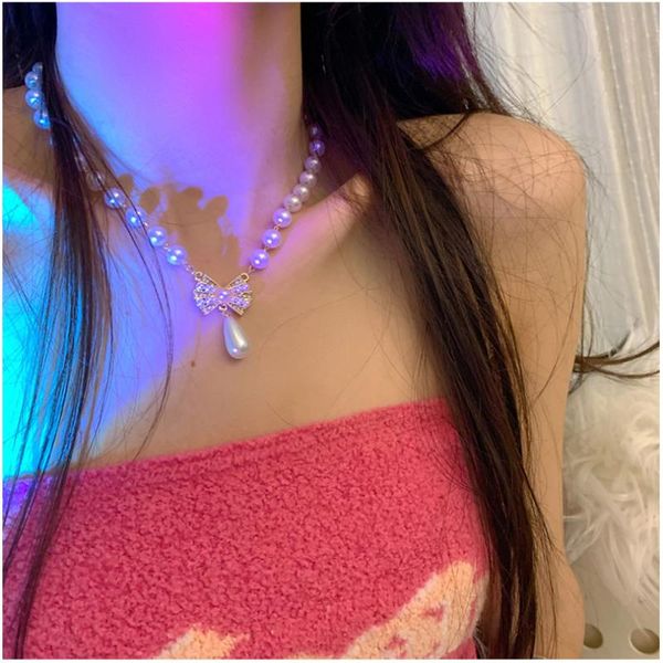 chains sweet jewelry bow pendant necklace design shiny crystal simulated pearl for women gifts, Silver
chains sweet jewelry bow pendant necklace design shiny crystal simulated pearl for women gifts, Silver