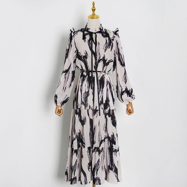 australia autumn est retro ink printing and dyeing ruffled sleeve, Black 
australia autumn est retro ink printing and dyeing ruffled sleeve, Black