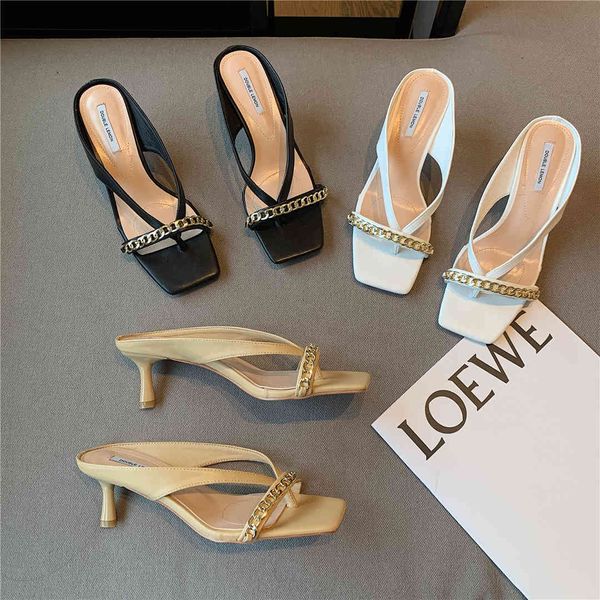 fashion women sandals slippers metal chain hollow design slip on thin high heels pumps arrivals black/white/beige pumps 210513
fashion women sandals slippers metal chain hollow design slip on thin high heels pumps arrivals black/white/beige pumps 210513