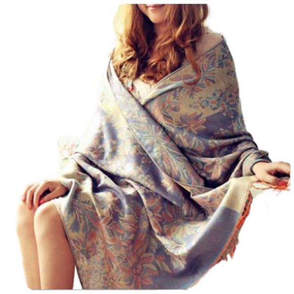 2021 hipping fashion brand bohemian floral embrodiery jacquard scarf long wide women scarves fringed scarf 65*190cm q0828, Blue;gray
2021 hipping fashion brand bohemian floral embrodiery jacquard scarf long wide women scarves fringed scarf 65*190cm q0828, Blue;gray