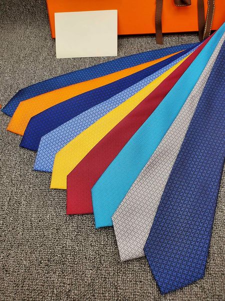 classic handmade 8cm high-end silk tie fashion design men's business silks ties letter jacquard businesss wedding tiess boutique box, Blue;purple
classic handmade 8cm high-end silk tie fashion design men's business silks ties letter jacquard businesss wedding tiess boutique box, Blue;purple
