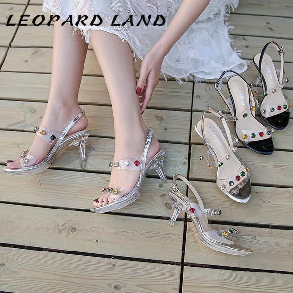 2021 summer transparent crystal heel women's shoes buckle hollow fish mouth large size women sandals wz, Black
2021 summer transparent crystal heel women's shoes buckle hollow fish mouth large size women sandals wz, Black