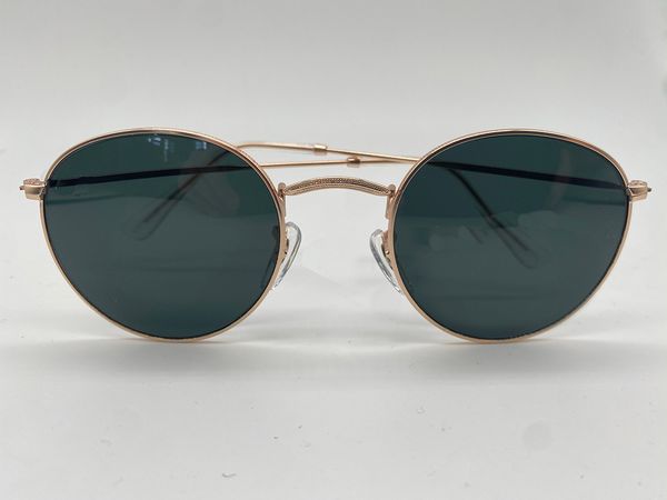 designer sunglasses fashion eyewear aviator sun glasses men women glasses pilot protective mirror lens metal frame with case, White;black
designer sunglasses fashion eyewear aviator sun glasses men women glasses pilot protective mirror lens metal frame with case, White;black