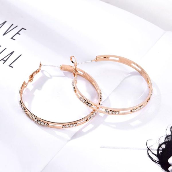 Exaggerate Zircon Big Smooth Circle Hoop Earrings Hip Hop Simple Party Round Loop For Women Jewelry 2021 Trend Slopes & Huggie, Golden;silver
Exaggerate Zircon Big Smooth Circle Hoop Earrings Hip Hop Simple Party Round Loop For Women Jewelry 2021 Trend Slopes & Huggie, Golden;silver