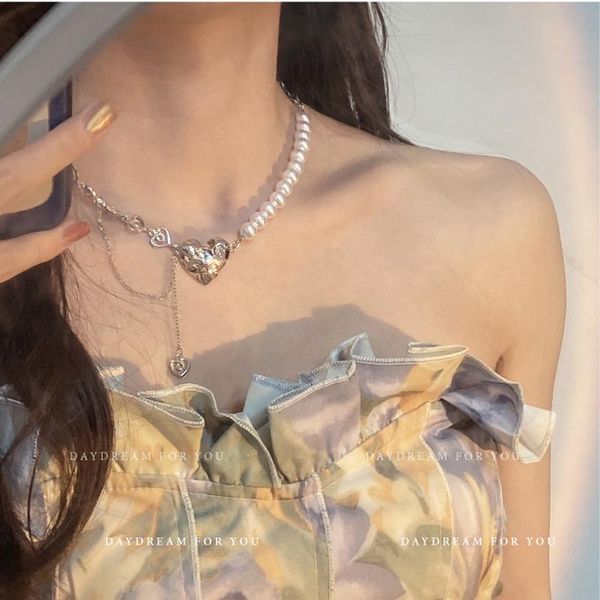 chains lava love pearl metal splicing pendant necklace sweet and cool design female niche clavicle chain, Silver
chains lava love pearl metal splicing pendant necklace sweet and cool design female niche clavicle chain, Silver