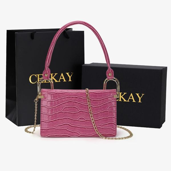 evening bags women shoulder pink summer korean version of the messenger bag handbag gold chain wild crack printing
evening bags women shoulder pink summer korean version of the messenger bag handbag gold chain wild crack printing