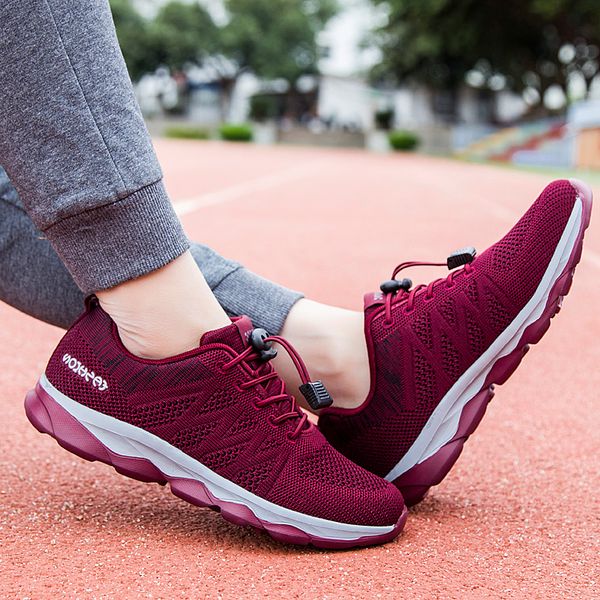 2021 designer running shoes for women rose red fashion womens trainers outdoor sports sneakers size 36-41 ws, White;red
2021 designer running shoes for women rose red fashion womens trainers outdoor sports sneakers size 36-41 ws, White;red