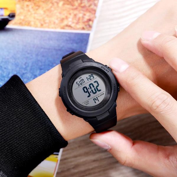 fashion casual sports watches mens dual time digital 5bar waterproof shockproof men wristwatches reloj inteligente hombre, Slivery;brown
fashion casual sports watches mens dual time digital 5bar waterproof shockproof men wristwatches reloj inteligente hombre, Slivery;brown