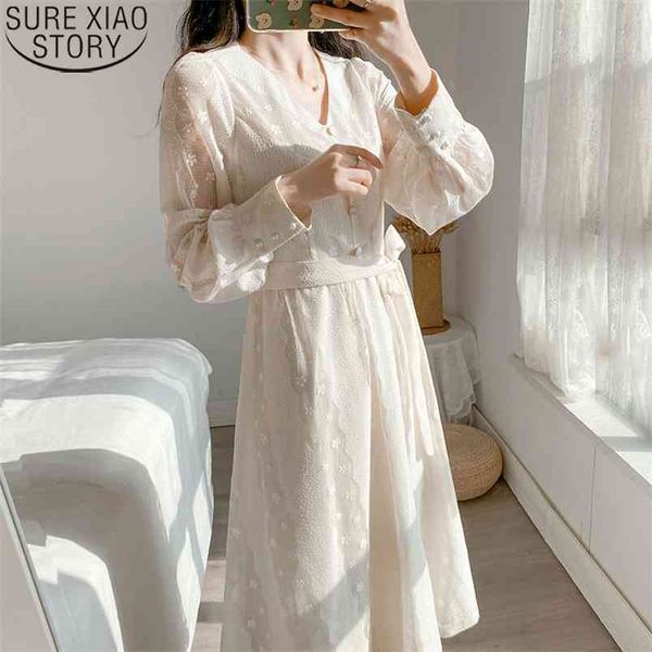 sweet v-neck button lace up vintage dress women long sleeve bandage es vestido feminino a-line high waist 12919 210506, Black;gray
sweet v-neck button lace up vintage dress women long sleeve bandage es vestido feminino a-line high waist 12919 210506, Black;gray