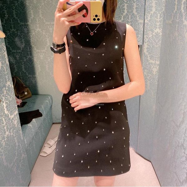 casual dresses high-end customization women vintage black sleeveless loose dress luxry diamond o-neck collar elegant temperament 2021 summer, Black;gray
casual dresses high-end customization women vintage black sleeveless loose dress luxry diamond o-neck collar elegant temperament 2021 summer, Black;gray