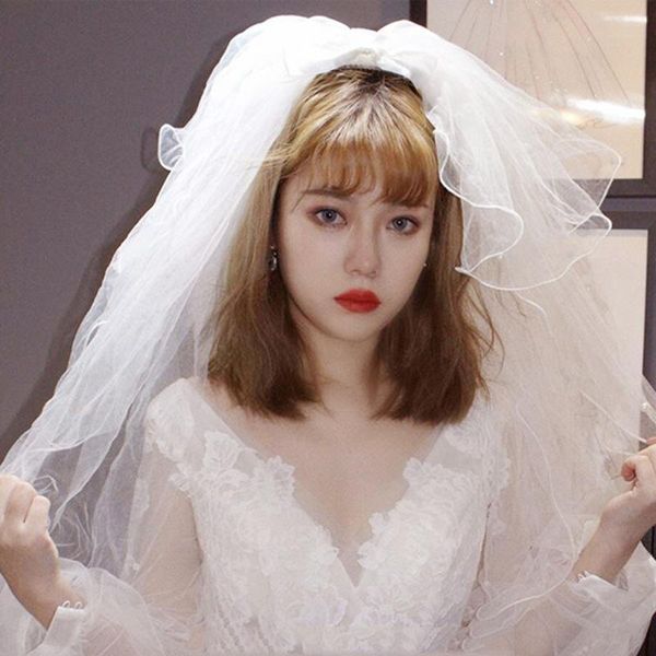 headpieces dark girl multi-layer bouffant bridal butterfly veil knot simple retro wedding short super fairy, Silver
headpieces dark girl multi-layer bouffant bridal butterfly veil knot simple retro wedding short super fairy, Silver