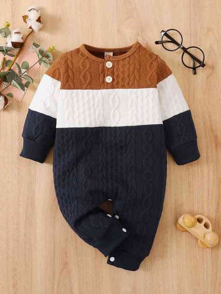 baby cut and sew jumpsuit she, Blue
baby cut and sew jumpsuit she, Blue