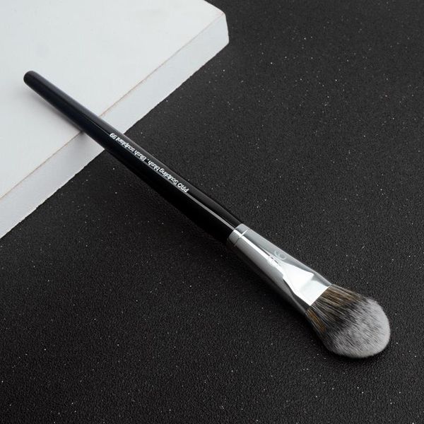 makeup brushes 1pcs soft smooth blusher create facial ruddy natural fibre hair durable wood make up brush beauty tools cosmetics
makeup brushes 1pcs soft smooth blusher create facial ruddy natural fibre hair durable wood make up brush beauty tools cosmetics