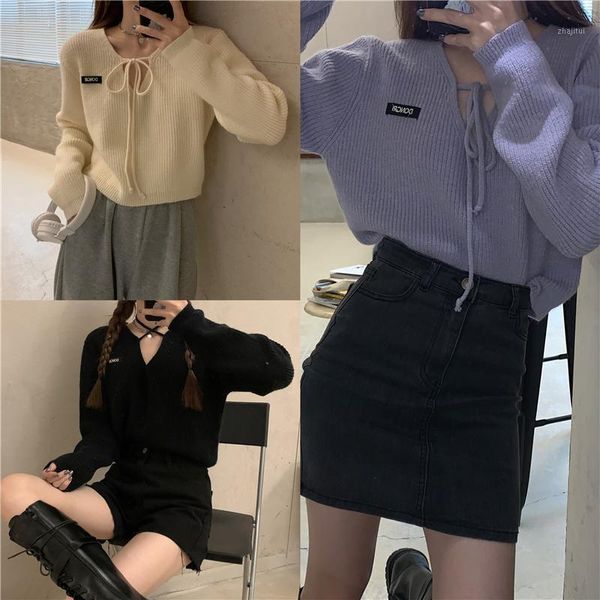women's sweaters fashion v-neck solid color pullover letter printing cropped women lace-up knitted long sleeved sweater, White;black
women's sweaters fashion v-neck solid color pullover letter printing cropped women lace-up knitted long sleeved sweater, White;black