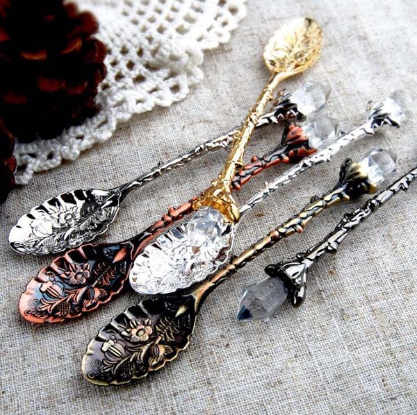 500pcs vintage carved retro pattern coffee tea spoon teaspoon crystal stirring spoons dessert honey ice cream scoop
500pcs vintage carved retro pattern coffee tea spoon teaspoon crystal stirring spoons dessert honey ice cream scoop