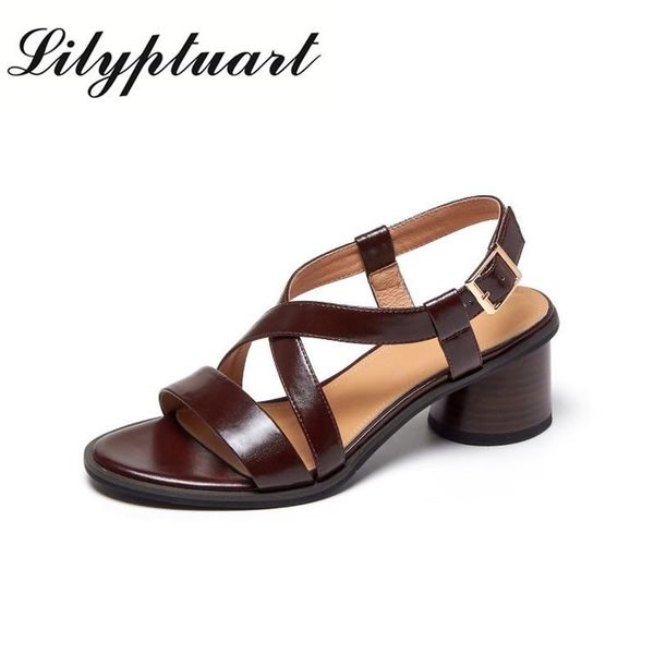 in 2021 women's summer leather sponge cake sandals are casual, comfortable, wear-resistant and anti-landslide shoes, Black
in 2021 women's summer leather sponge cake sandals are casual, comfortable, wear-resistant and anti-landslide shoes, Black
