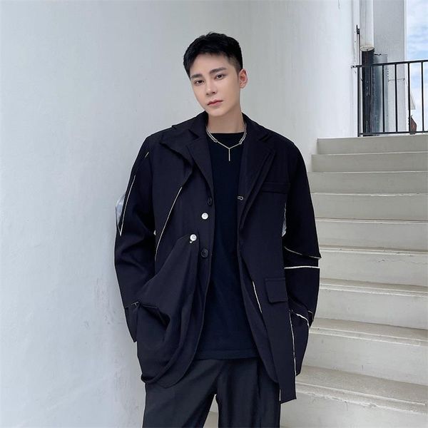men's suits & blazers spring and autumn dark personality splicing color contrast double edge fashion design casual large suit, White;black
men's suits & blazers spring and autumn dark personality splicing color contrast double edge fashion design casual large suit, White;black