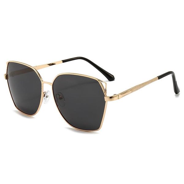 sunglasses 2021 fashion polarized men's and women's same metal retro trend frame, White;black
sunglasses 2021 fashion polarized men's and women's same metal retro trend frame, White;black