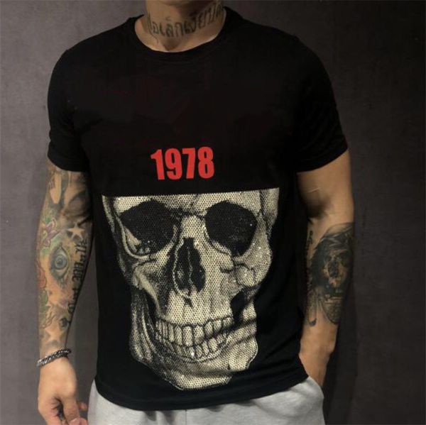 spring and summer designer men's short sleeve t-shirt skull head diamond half, White;black
spring and summer designer men's short sleeve t-shirt skull head diamond half, White;black
