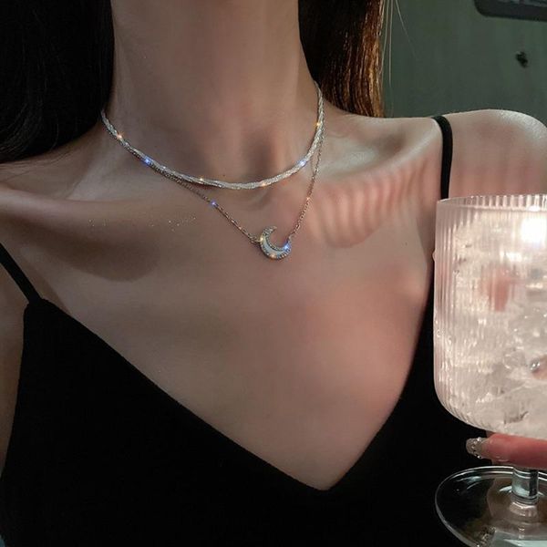 chokers 2pcs necklace glittering temperament exquisite crystal moon pendant wild simple clavicle chains wedding party women's jewelry, Golden;silver
chokers 2pcs necklace glittering temperament exquisite crystal moon pendant wild simple clavicle chains wedding party women's jewelry, Golden;silver